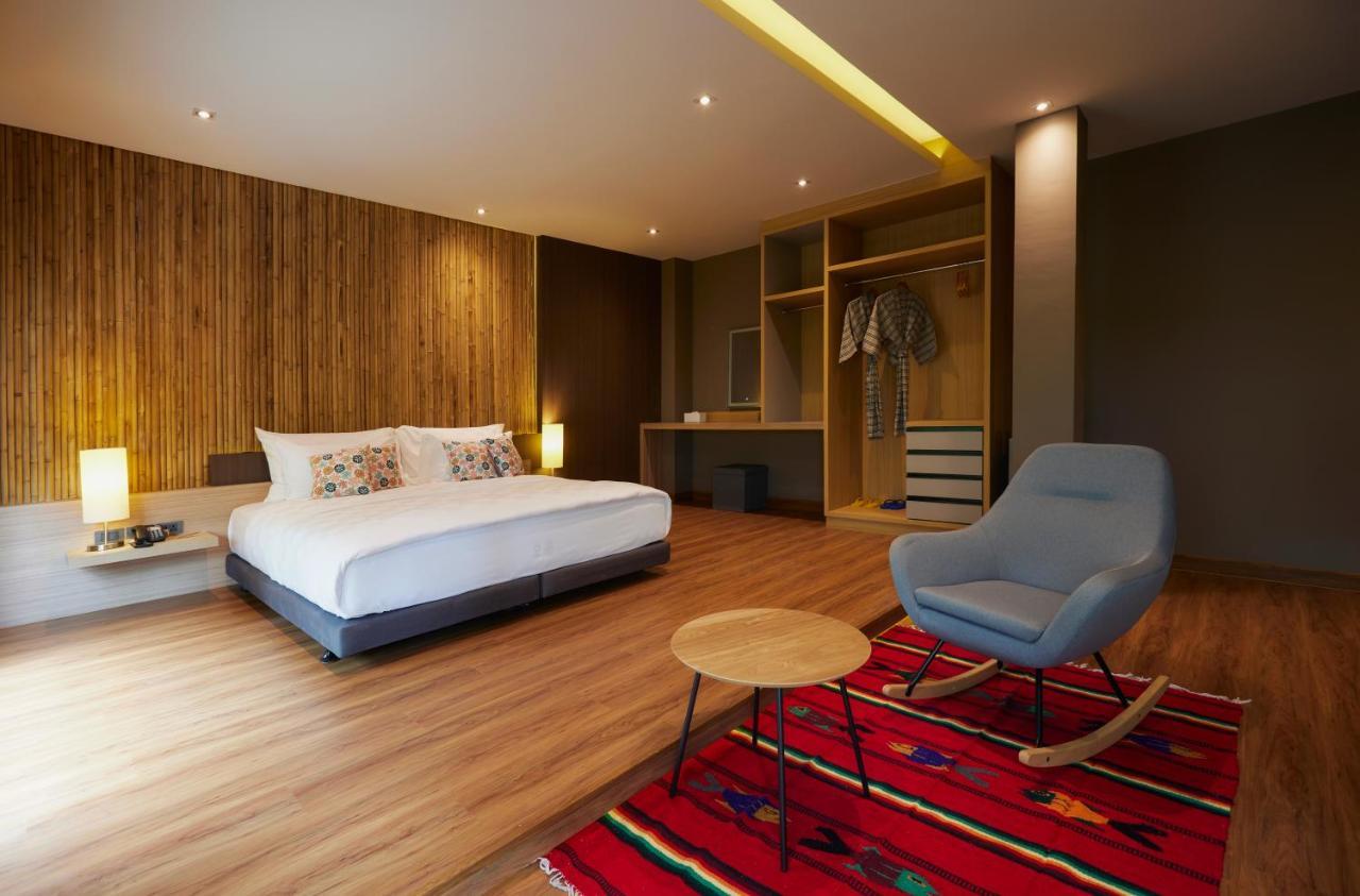 Sand Dollar Boutique Hotel Банг-Саре Екстер'єр фото